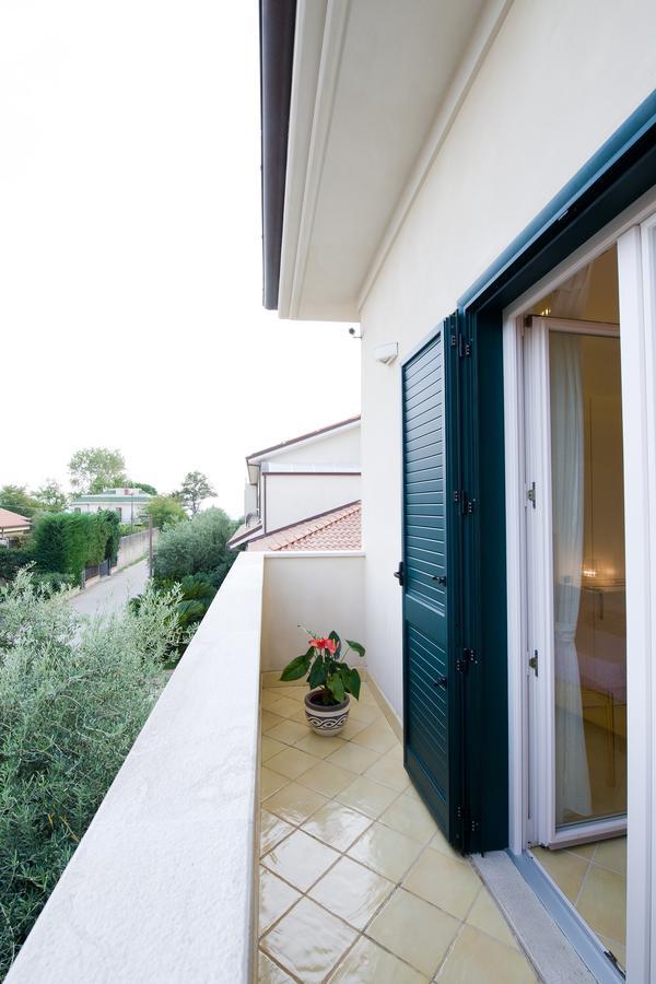 Oliveto A Mare - Suite & Apartment Ascea Exterior foto