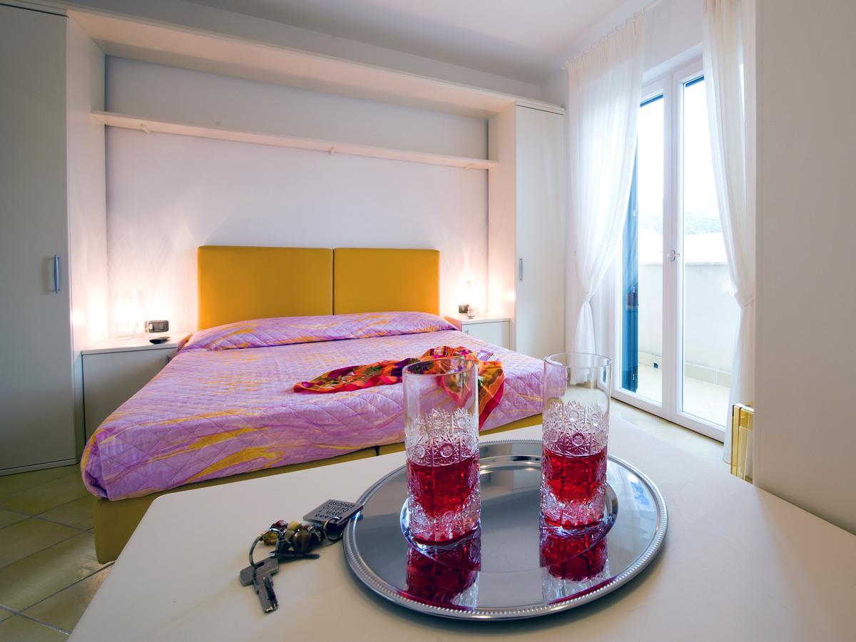 Oliveto A Mare - Suite & Apartment Ascea Exterior foto